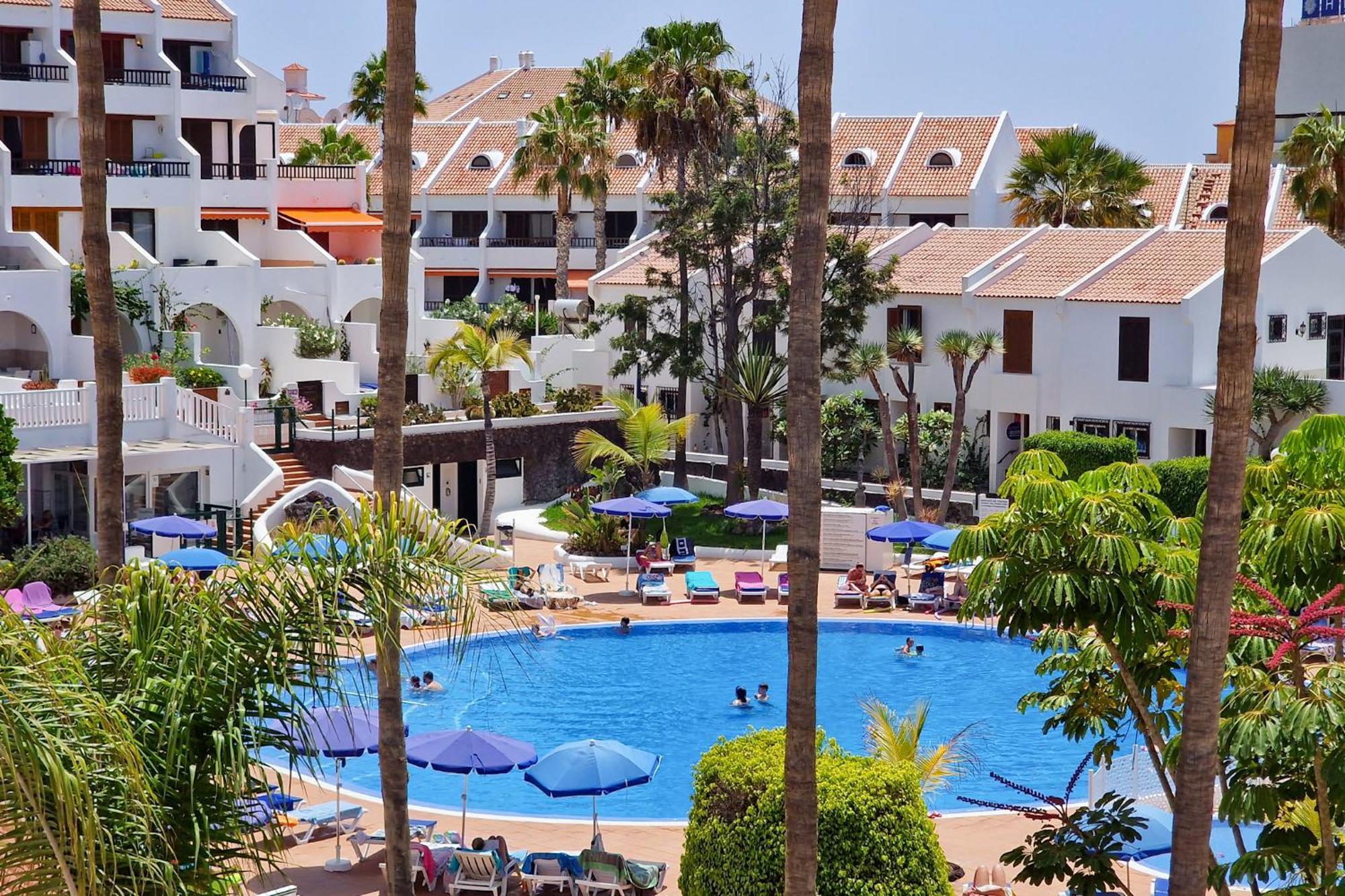 Orange - Parque Santiago II Apartment Арона Екстериор снимка